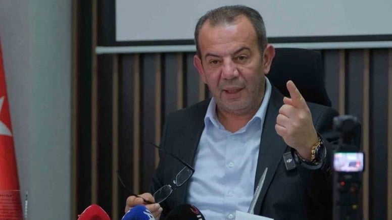 Tanju Özcan ‘Ankara’dan birilerinin’ teklifini açıkladı: “AKP’ye geç kendini kurtar” Tanju Özcan ‘Ankara’dan birilerinin’ teklifini açıkladı: “AKP’ye geç kendini kurtar”