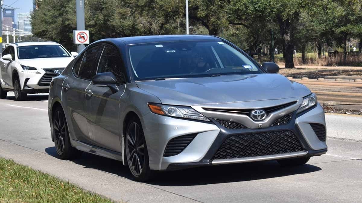 Tarihin en başarılı sedanlarından biri oldu! İşte en problemli Toyota Camry nesilleri… Tarihin en başarılı sedanlarından biri oldu! İşte en problemli Toyota Camry nesilleri…
